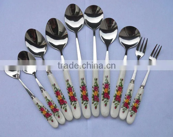 Stainless Steel Cutlery Set With Ceramic Handle