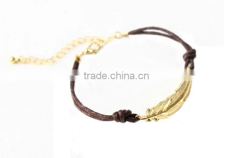 >>2016 New arrival leaf Charms bracelet, plain leather Bracelets /