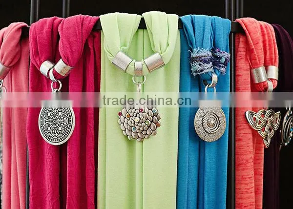 Fashion Lovely owl pendant hot sell yiwu charm scarf jewelry