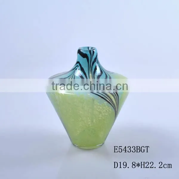 2015 New Design Glass Vase Unique Shape