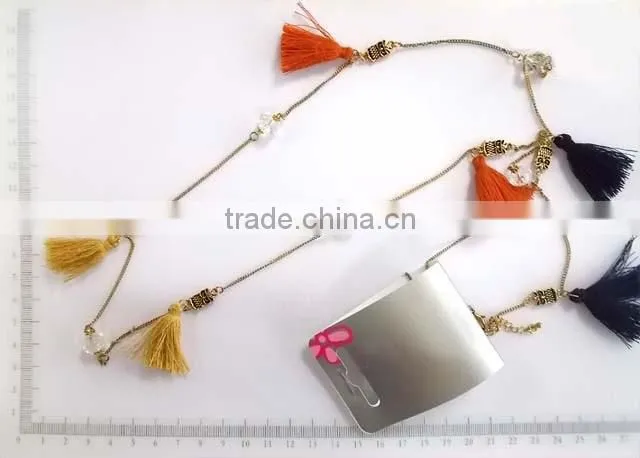 Charming beaded chain pendant statement necklace