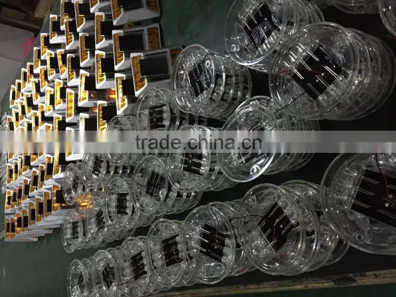 solar led flashing cat eye highway round plastic reflector
