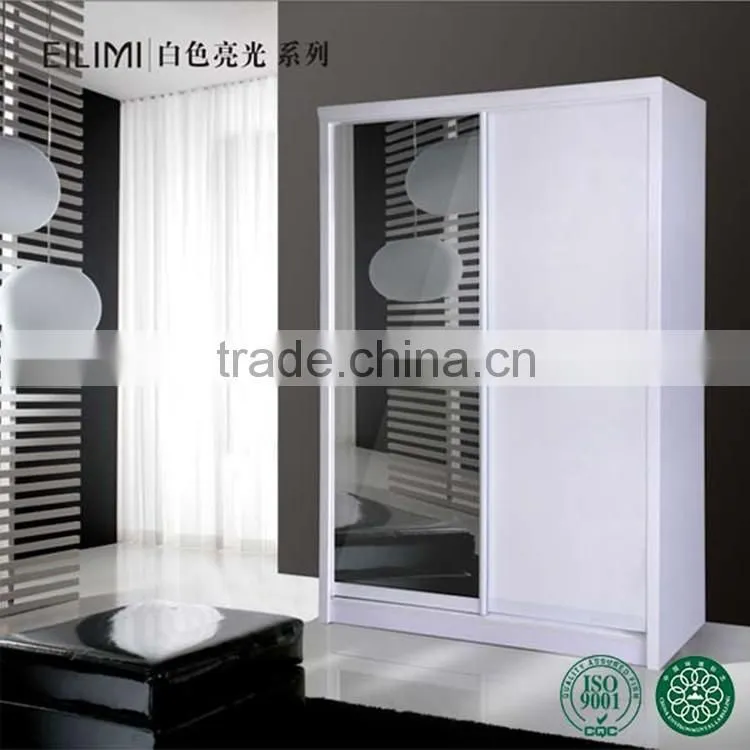 Easy to maintain and long service life wall wardrobe mounting designs
