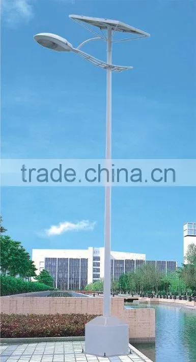 SOLAR STREET LIGHT