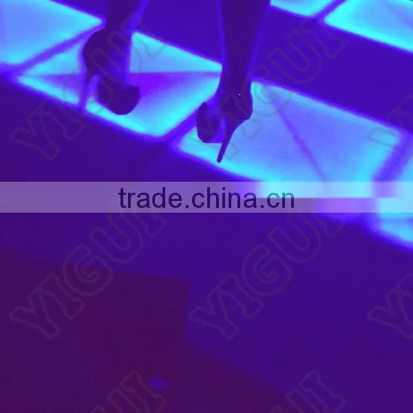 Made in China 18pcs 15w RGBWA Led Par Zoom Stage Light for club