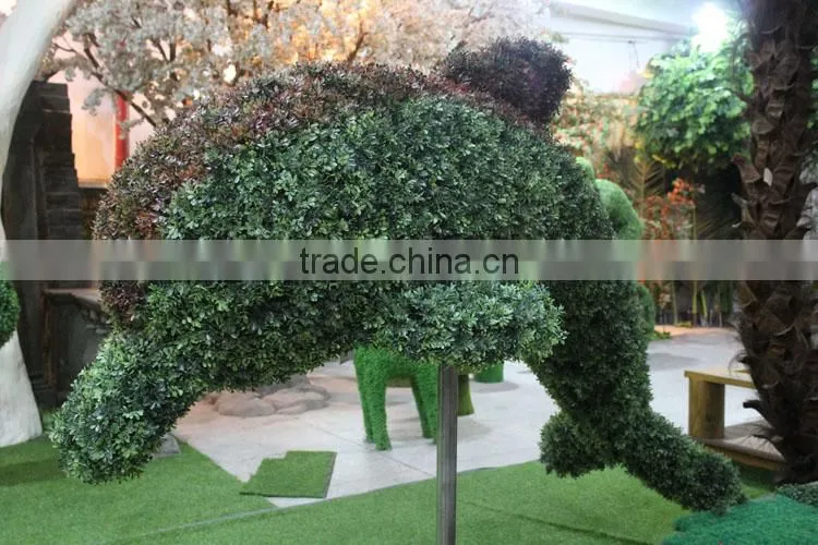 factory price high quality artificial green sculpture for decoration