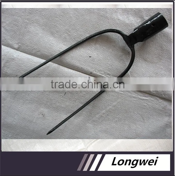 High quality wooden handle forged steel garden pitch fork