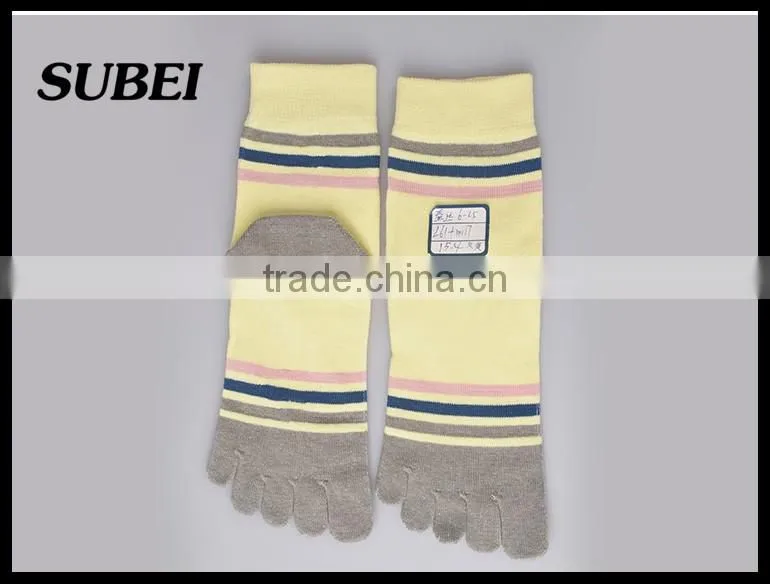 wholesale socks custom toe socks for men