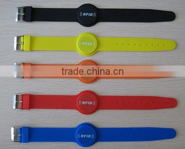 Customize Different Shape And Size Wristband Rfid