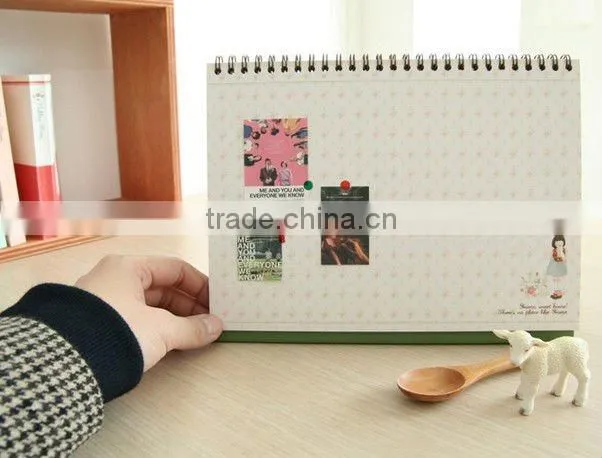 Beautiful Table Calendar 2011