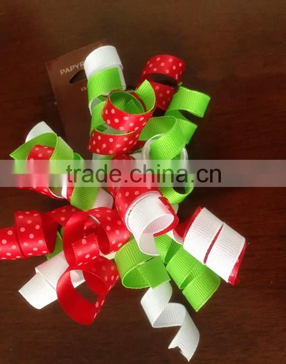 Curling bows are mainly used to wrap gifts and decorate Christmas trees and parties.