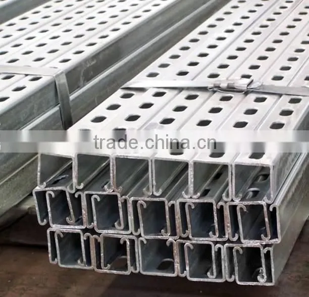 Ground mounting brackets for solar pannel installation