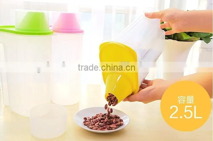 Kitchenware measuring and seal plastic food storage container