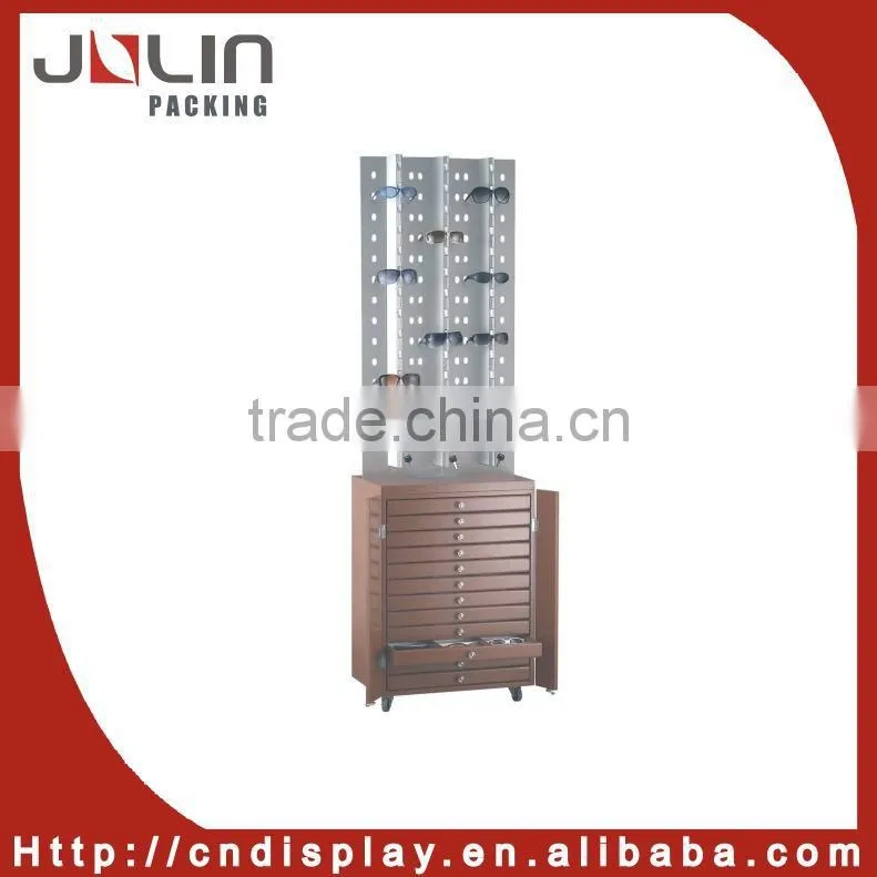 Aluminium sunglasses rack with cabinet