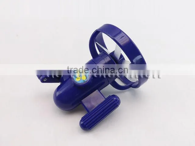 4 Colors hand of plastic wind up mini toy fan