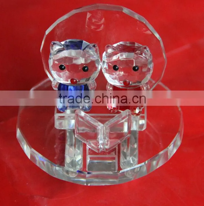 Lovely Animal Sculpture Figurine Crystal Pigs For Wedding Gifts