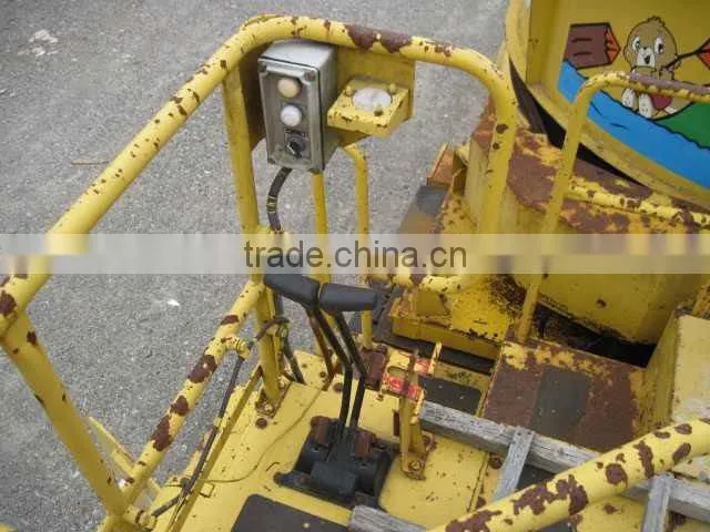KOMATSU USED WOOD GRINDER BR200T-1 <SOLD OUT>
