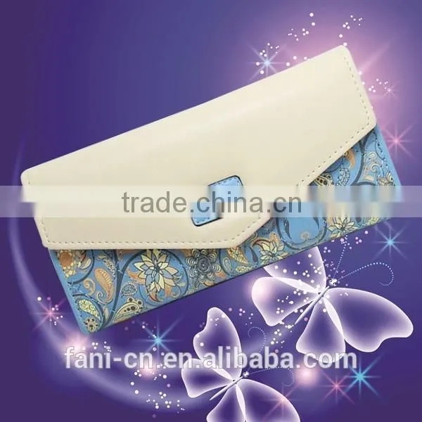High quality leather clutch purse with embroidery flower design for woman