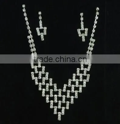 Silver Plated Wedding Jewelry Set 2016 New Women Bridal Jewelry Set Hot Wholesale Rhinestone Necklace Earring Set