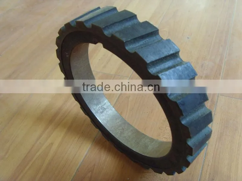 Machine to make wood briquettes