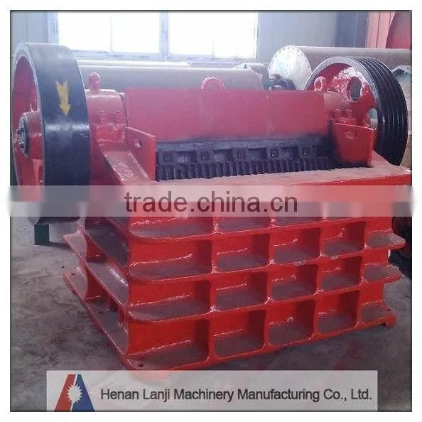 Low power consumption stone crushing production line for sale