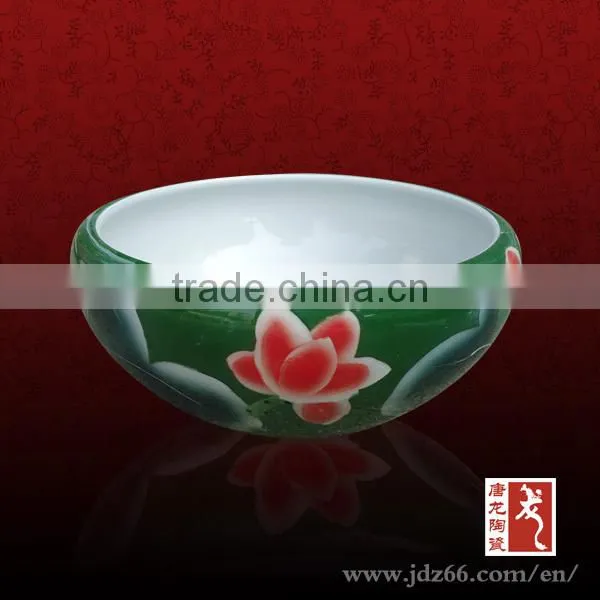 Large Chinese porcelain blue and white ceramic bowl