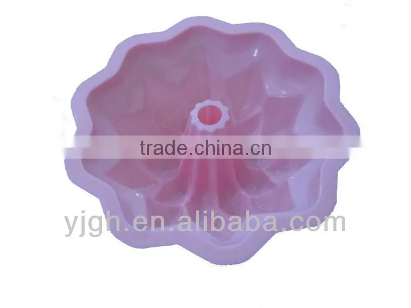 Beautiful rose shape silicone cupcake mold