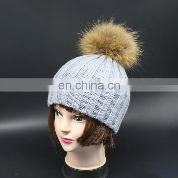 Top Lovely Light Blue Color Knitted Hat With Large Raccoon Fur Pom Pom Classic Fur Pom Hat Baby