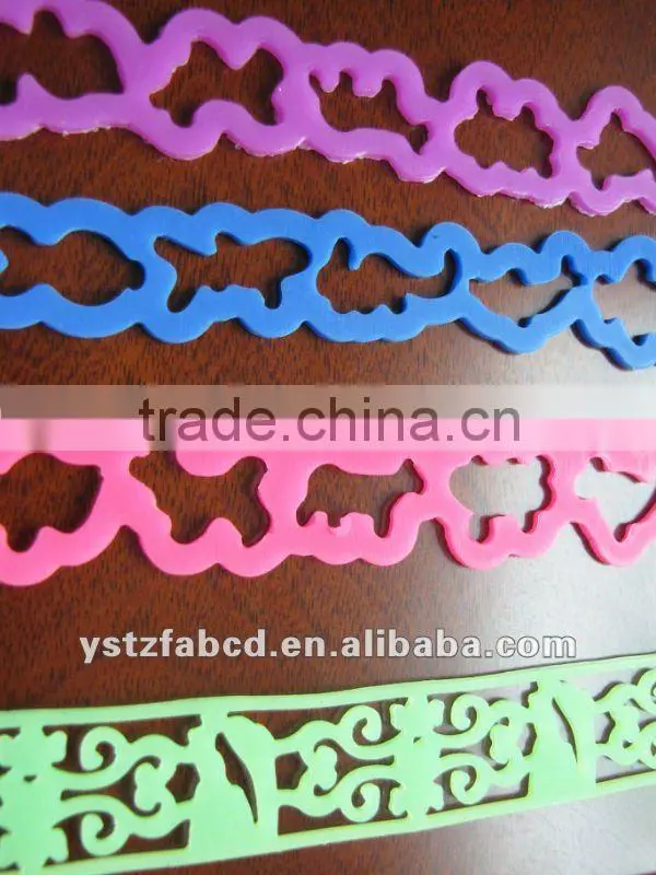 Fashion hollow silicone bracelets
