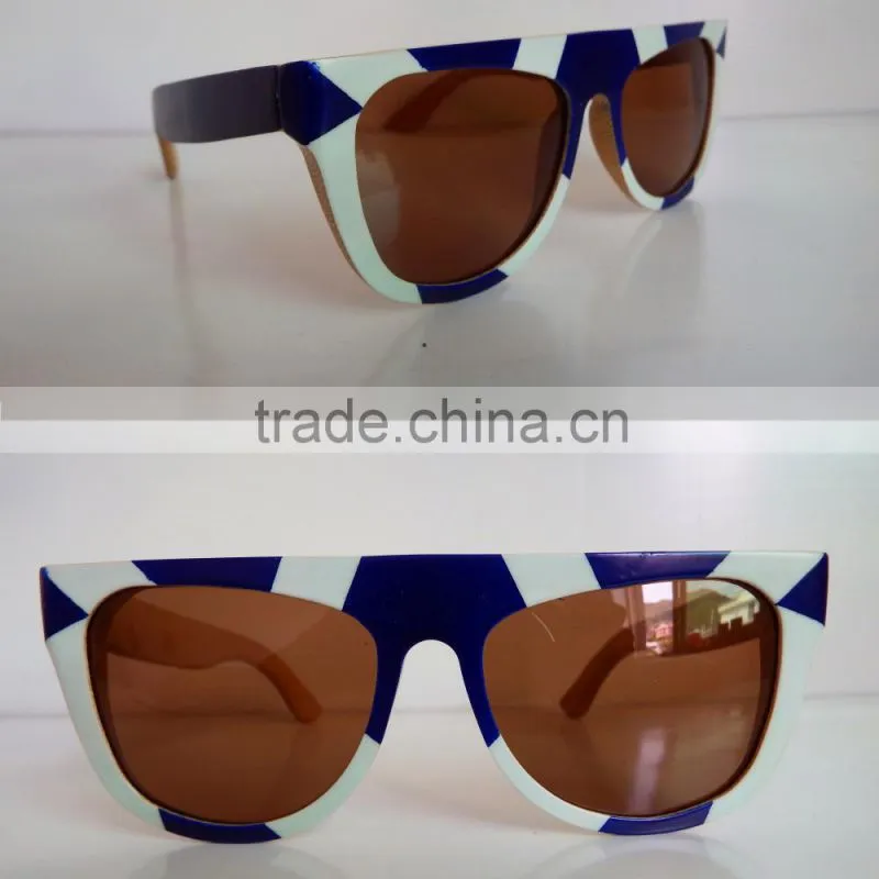 European Fashion Sunglasses Style and Polarized len Lenses Material Colorful bamboo sunglasses and wood sunglasses