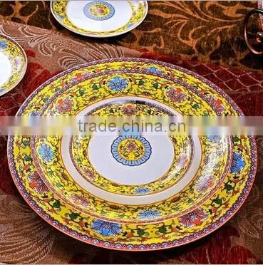 56 pcs luxious dinner set made in China