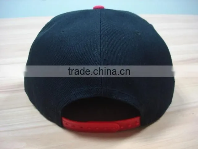 custom 3D embroidery 6 panels snapback caps and suede leather brim