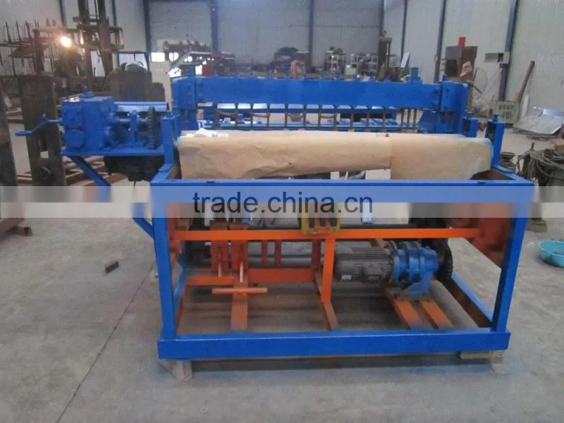 3x3.5 Automatic Welded Wire Mesh Fence Making Machine in china