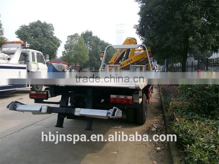 New product Flatbed Wrecker truck With crane 4 ton