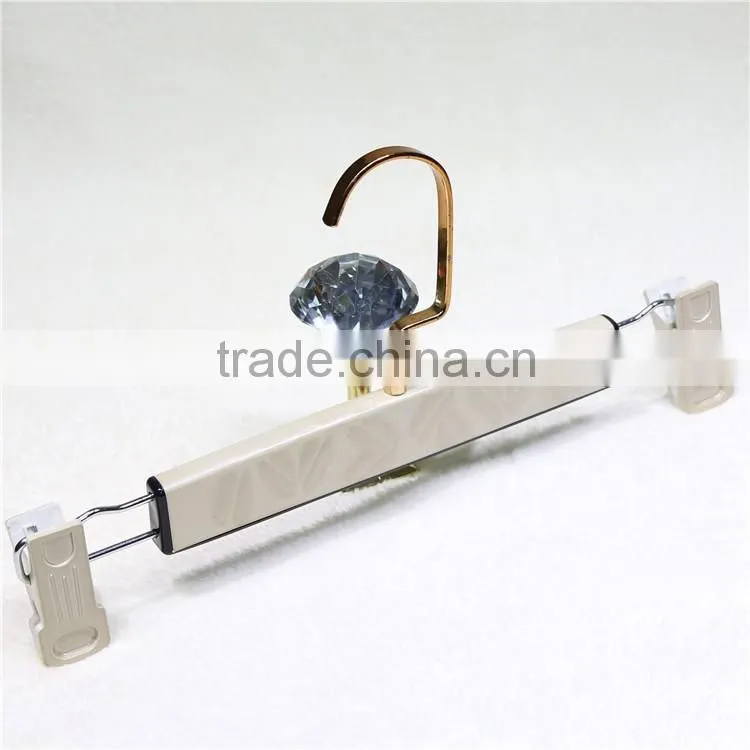 Good Plating plastic pants hangers clamp for trouser display