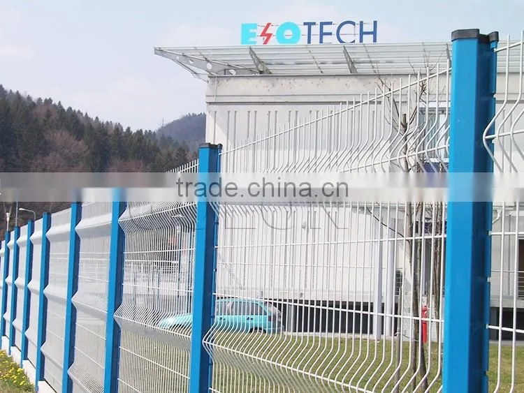 Golon high quality curve mesh fence panel from galvanized welded wire mesh factory, mesh for fencing used