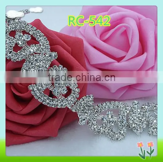 2016 Fashion rhinestone sew on trimmings,heart shaped trimmings