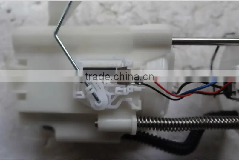 High Quality Toyota Fuel Pump Assembly 77020-06220