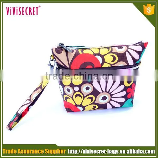 2015 New design travel nylon luxury lady purses and wallets