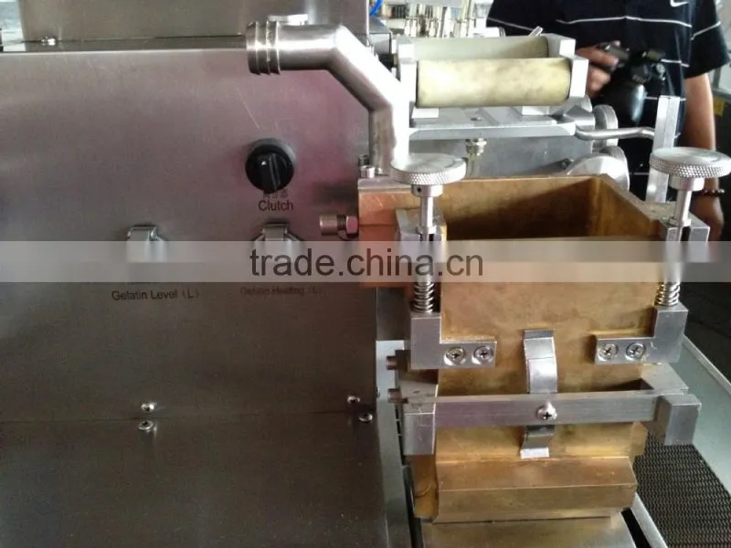 Gelatin Spreader Box For Softgel Encapsulation Machine With Level Sensor And Heater