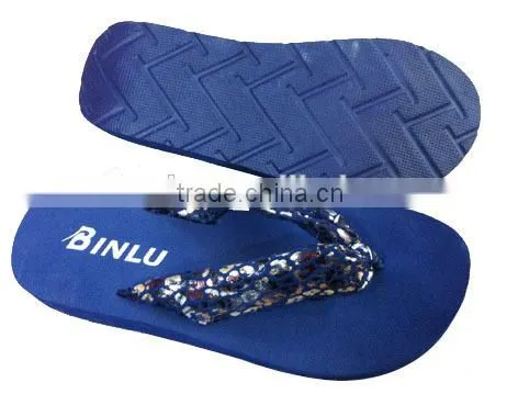 High heel flip flops with sequins