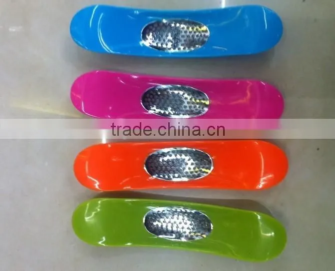 plastic hand garlic presser cheaper garlice presses