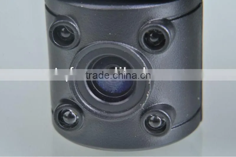 Vehicle traveling data recorder