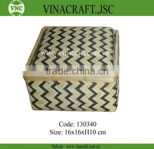 Colorful bamboo food storage container for kitchen