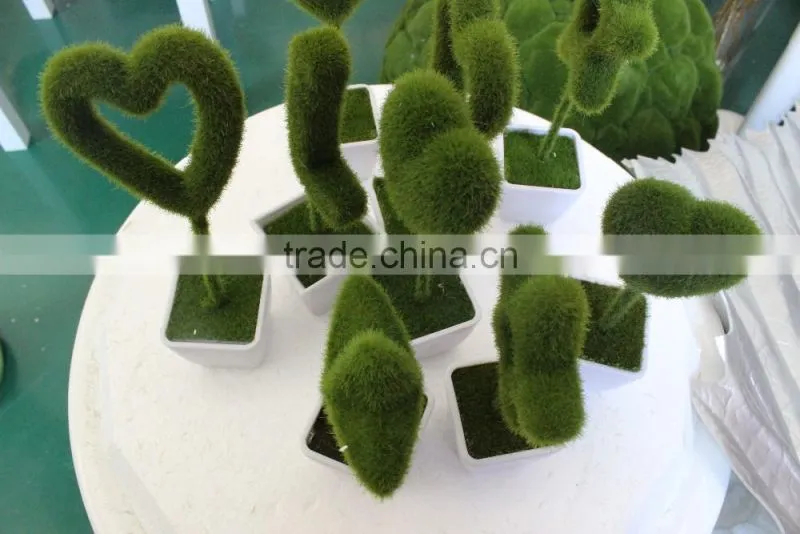 green decoration wire animals, moss topiary garden decoration, artificial moss topiary animals