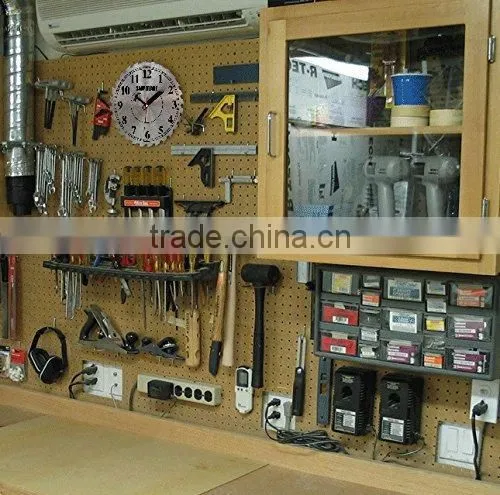 saw blade clock