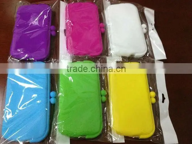 2016 Beautiful & Elegant Silicone Unique Cosmetic Bags
