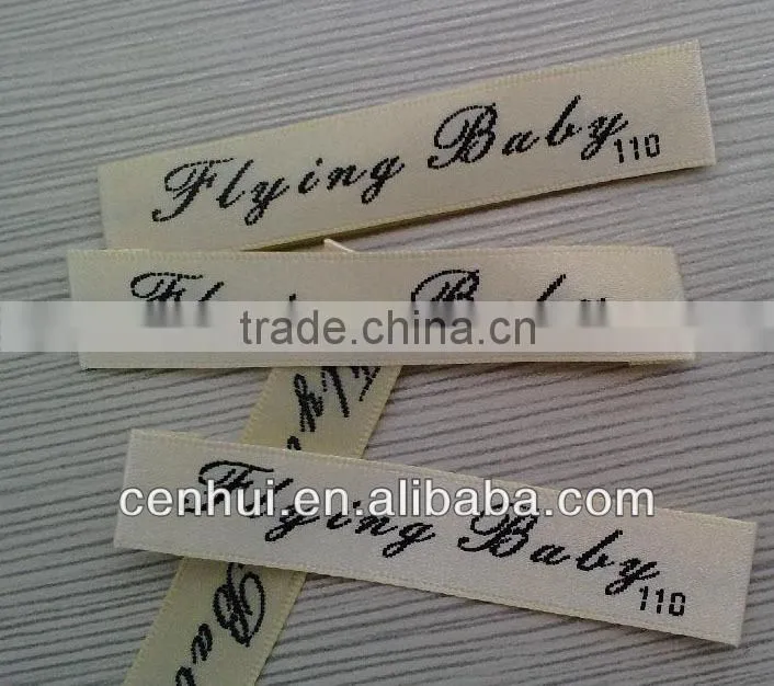 fashionable custom embroideried woven patches and badges
