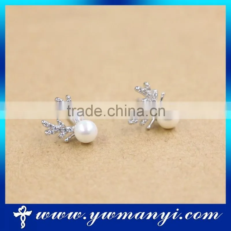Factory wholesale customized elk pearl earring stup for Christmas