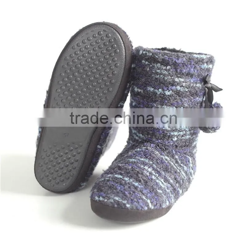 Ladies knitted boot